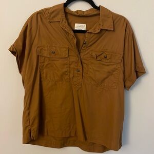 Universal thread mustard short sleeve 1/2 up dress shirt - size medium